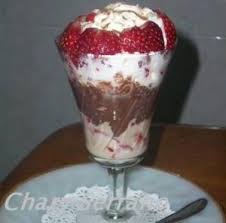 copa fresa con nata