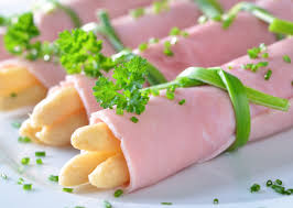 rollitos de esparragos